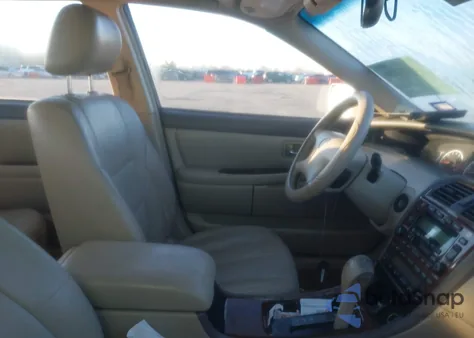 2001 Toyota Avalon Xls from USA, damaged, VIN 4T1BF28B71U136771